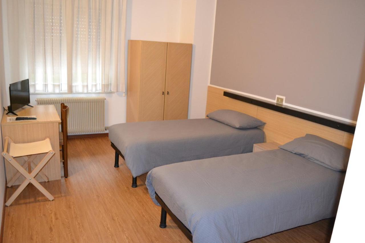 Garni Anna Hotell Besenello Eksteriør bilde